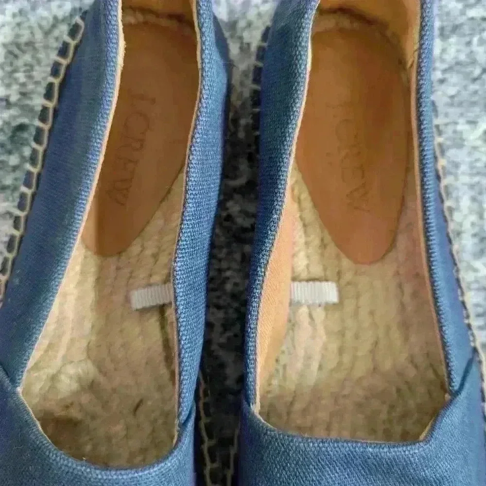 BNWOT J Crew Blue Canvas Espadrilles With Embroidered Oranges Size 5.5